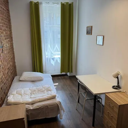 Poznest Polwiejska-centrum - Self Check-in - Samodzielne Zameldowanie Hostel *