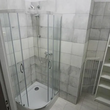 Poznest Polwiejska-centrum - Self Check-in - Samodzielne Zameldowanie Hostel *