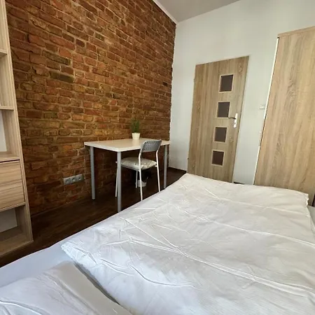Hostel Poznest Polwiejska-centrum - Self Check-in - Samodzielne Zameldowanie *