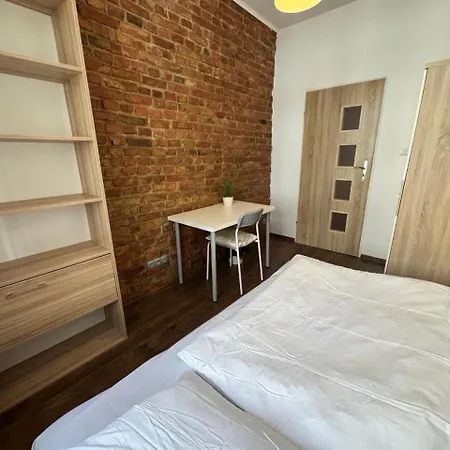 Poznest Polwiejska-centrum - Self Check-in - Samodzielne Zameldowanie Hostel *